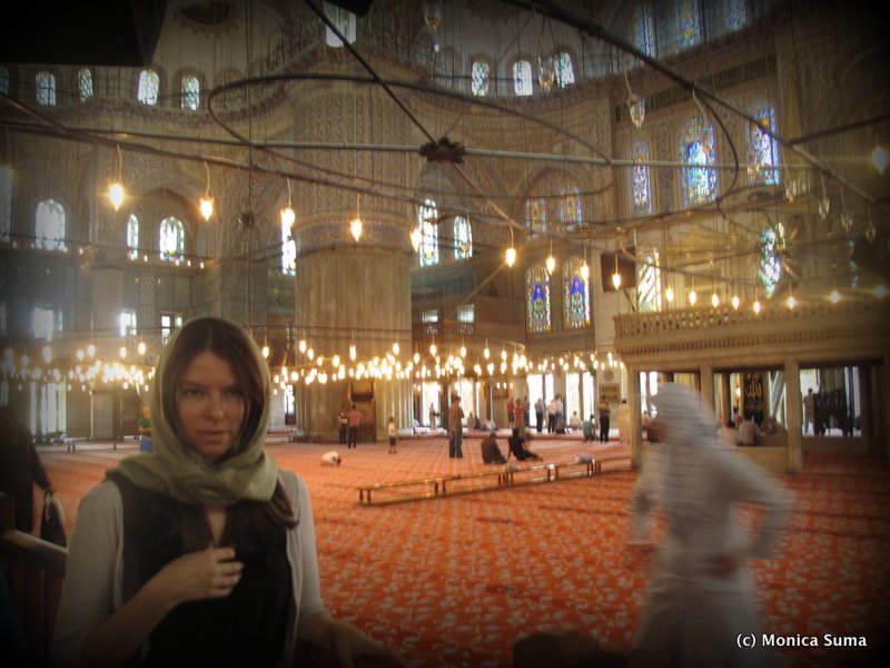 Inside Sultanahmet Blue Mosque 