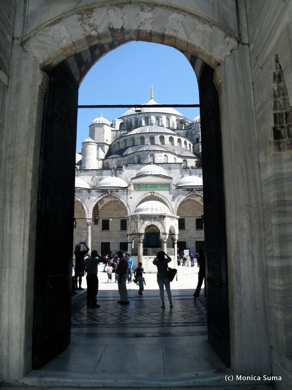 Entrance Sultanahmet Blue Mosque Istanbul