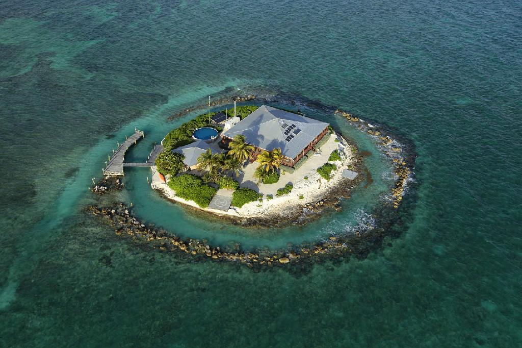 Renting an island with Flipkey